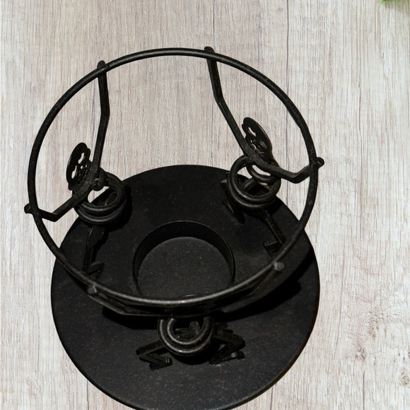 PartyLite Mr. Bones HALLOWEEN Aroma Melts Wax Warmer Retired P8603 Black Metal. - Picture 12 of 16